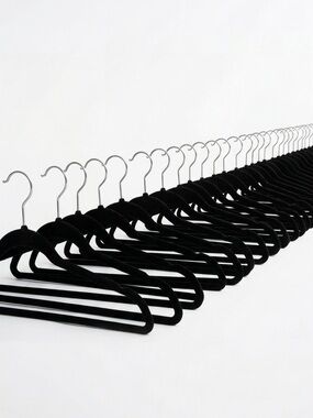 Non-Brand Velvet Suit & Shirt Hanger - Black Lot of 100